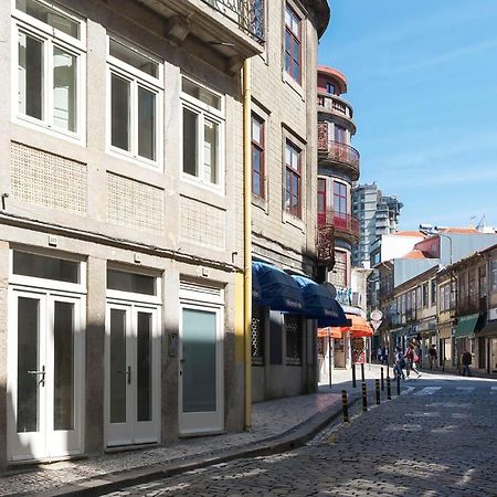 Central Superb Flat W/ Ac & Balcony By Lovelystay Porto Exterior photo