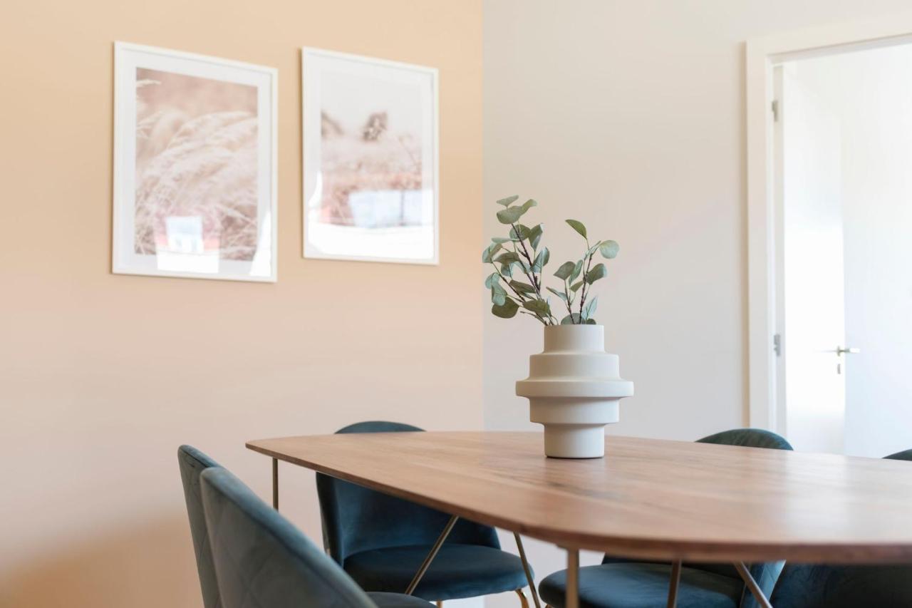 Central Superb Flat W/ Ac & Balcony By Lovelystay Porto Exterior photo